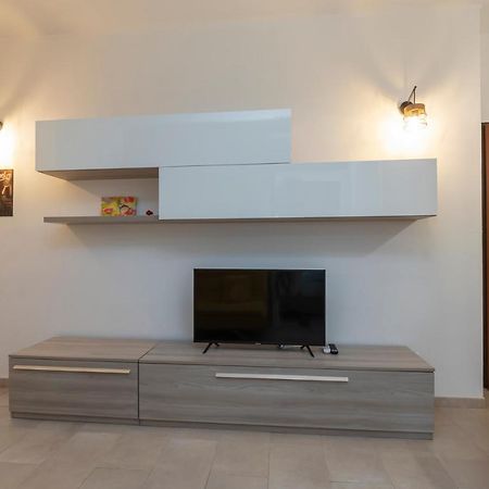 Luxury Apartment Near Navigli Carlo D'Adda 29 Milaan Buitenkant foto